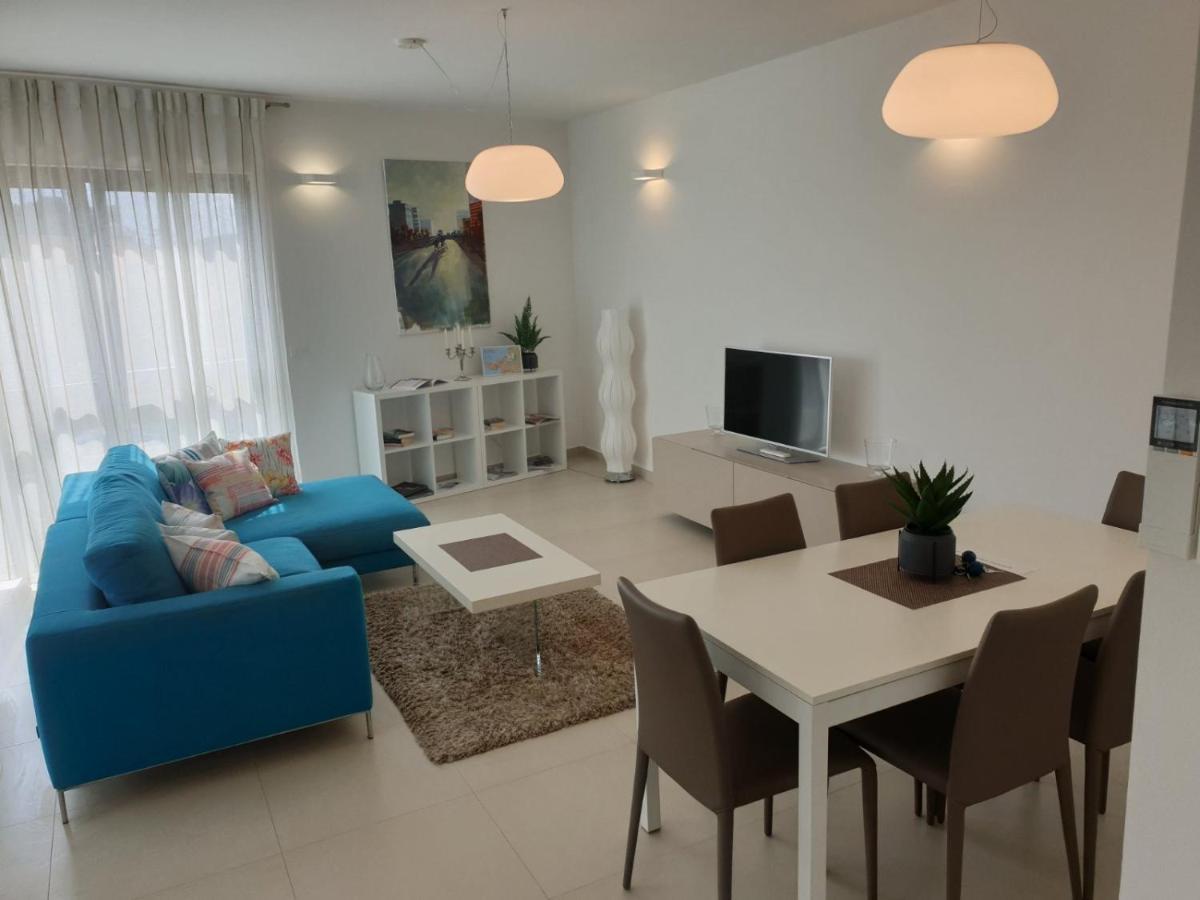 Sunset Luxury Apartment